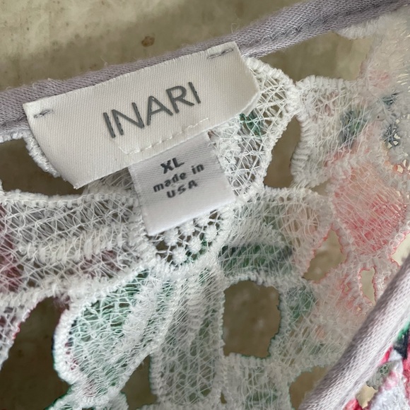 Imari floral cut out top - Picture 5 of 6